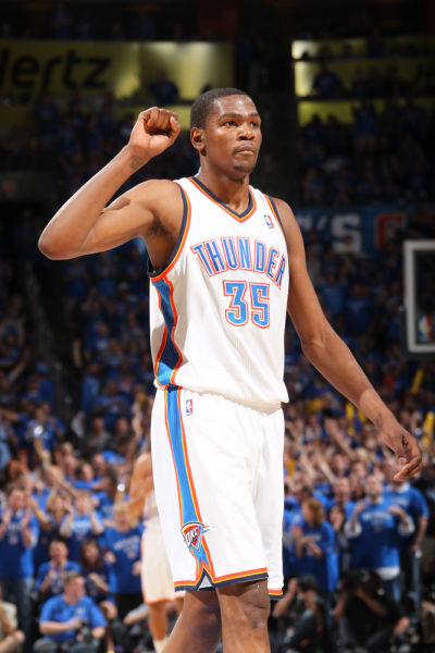 王燊超：争冠主动权还在我们手上；吕文君对球队的贡献非常大（王燊超：争冠主动权仍握在我们手中；称吕文君对球队贡献巨大）