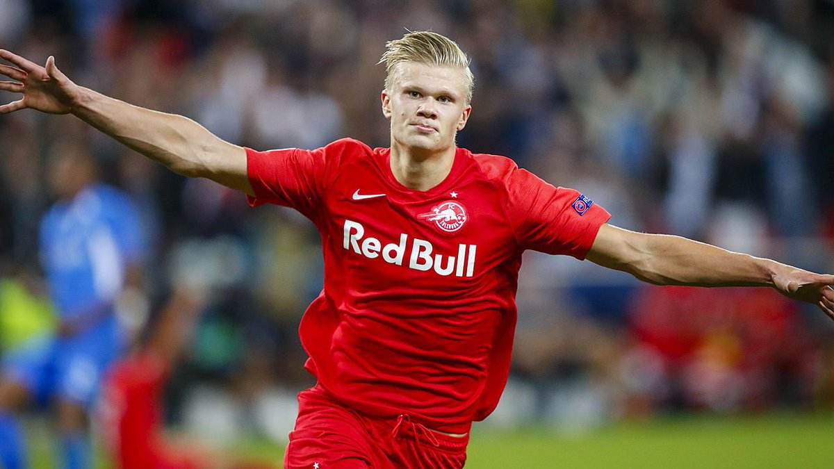 对轰！火箭谢泼德漂移中投詹姆斯三分回应 随后谢泼德再回应三分（互飙火力！火箭谢泼德漂移中投，詹姆斯三分回击，谢泼德再度三分回应）