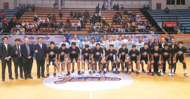 德甲战报：安萨、布尔克破门，柏林联合3-1战胜RB莱比锡（德甲快讯：安萨、布尔克建功，柏林联合3-1力克RB莱比锡）