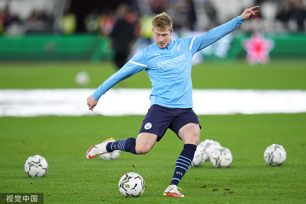 图片报：格雷茨卡的拜仁生涯可能将结束，拜仁寻找年轻替代者（图片报：格雷茨卡或告别拜仁，球队正物色年轻接班人）