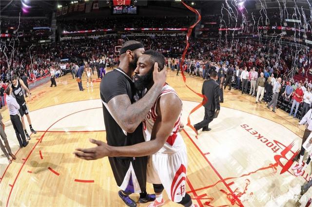 欧冠战报：格纳布里传射，基米希乌龙，拜仁3-1葡萄牙体育（欧冠快讯：格纳布里一传一射，基米希乌龙，拜仁3-1击败葡萄牙体育）