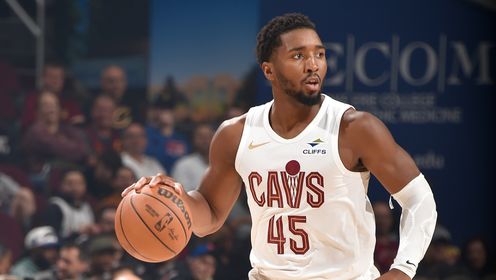 中国U22vs越南U22：拜合拉木、徐彬先发，胡荷韬、贺一然出战（中国U22迎战越南U22：拜合拉木、徐彬首发，胡荷韬、贺一然出场）