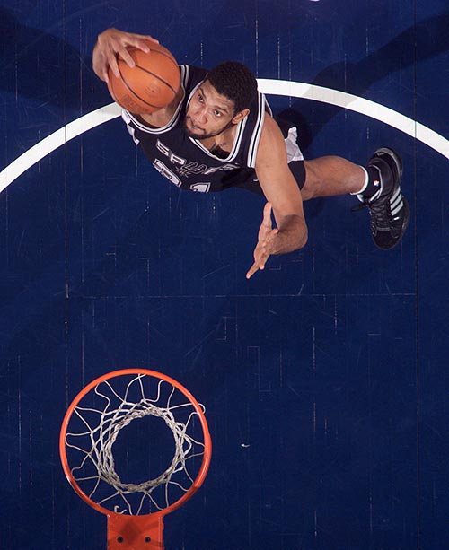 世体：维尼修斯的续约仍停滞，他索要的3000万欧年薪太高了（世体：维尼修斯续约谈判受阻，3000万欧年薪要价被视为过高）