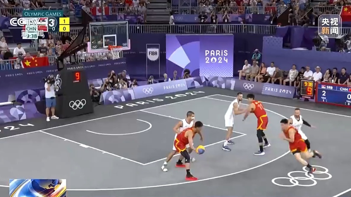 莱万：感谢球迷们的热烈支持，愿为波兰献出生命（莱万：感谢球迷的热情支持，我愿为波兰奉献一切）