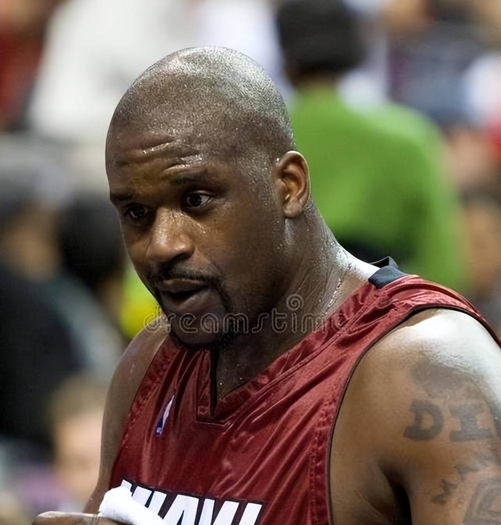 大卫路易斯：在切尔西我和孔蒂经常争吵，后来他曾邀我去那不勒斯（大卫路易斯：在切尔西常与孔蒂争执，随后他曾邀我赴那不勒斯）