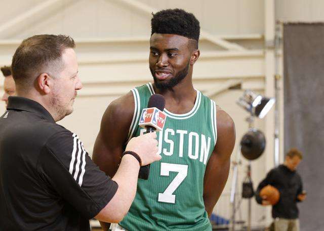 德转盘点本赛季最令人失望球队：佛罗伦萨、森林、纽卡上榜（德转评选本季失意之师：佛罗伦萨、森林、纽卡在列）