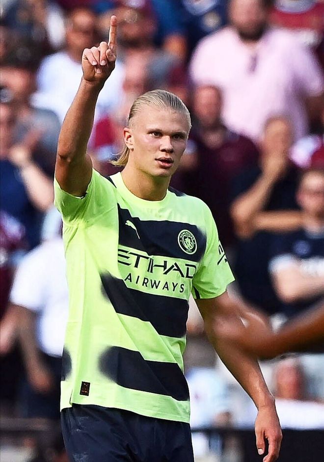 米体：博阿滕纪录片中有女性出镜指控他，但播出时都被剪掉了（米体：博阿滕纪录片女性出镜指控内容在播出时均被删除）